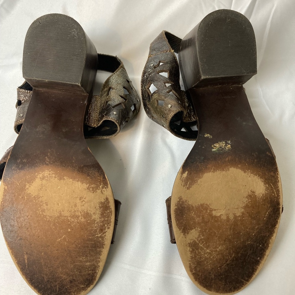 Ariat Sandals - Picture 4 of 8